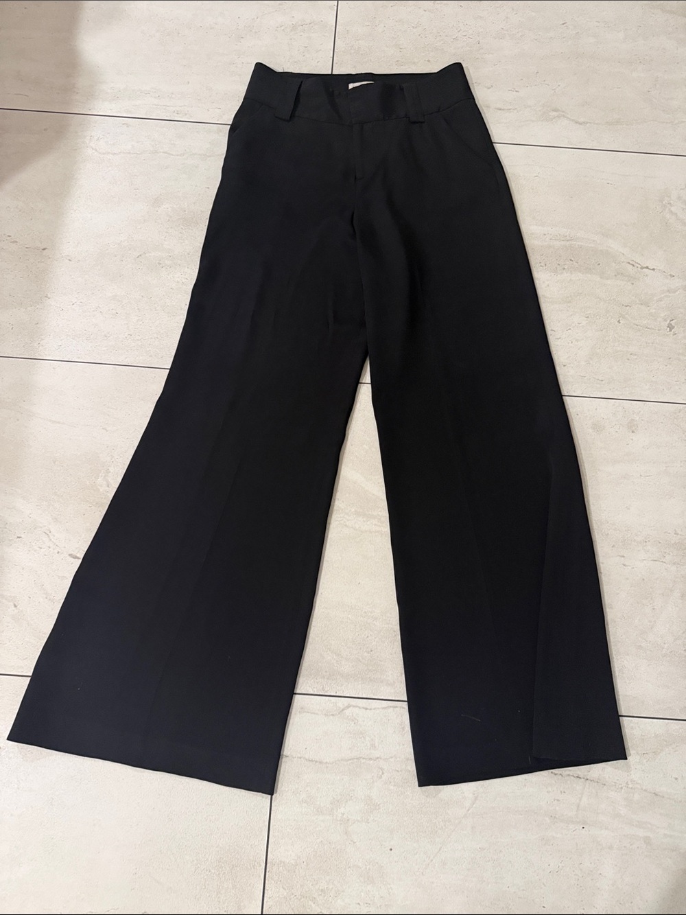 Alice + Olivia Black Wide-Leg Trousers with High Waist
